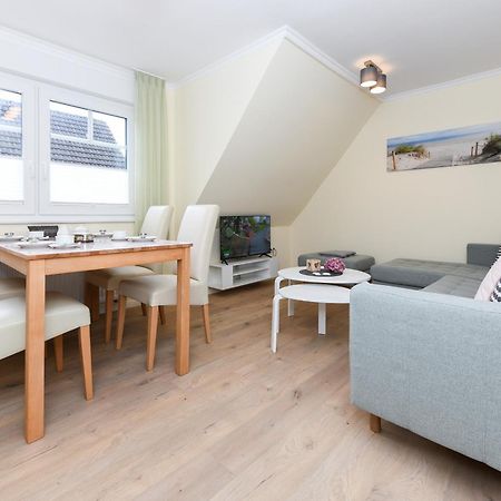 Haus Meerzeit Bensersiel Bagian luar foto
