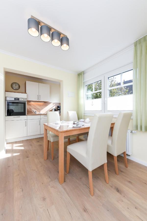 Haus Meerzeit Bensersiel Bagian luar foto